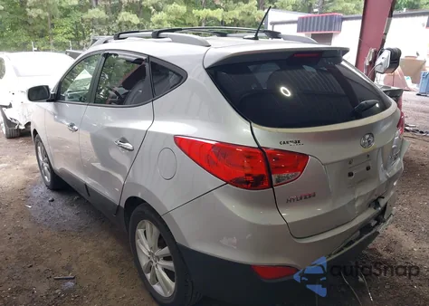 2013 Hyundai Tucson Limited z USA, uszkodzony, nr VIN KM8JU3AC6DU737331